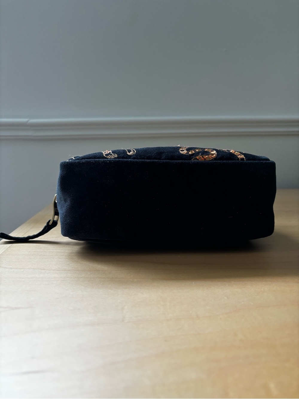 Elizabeth Scarlett x Fortnum Mason Velvet Makeup Cosmetic Bag- Tigers - Picture 6 of 10